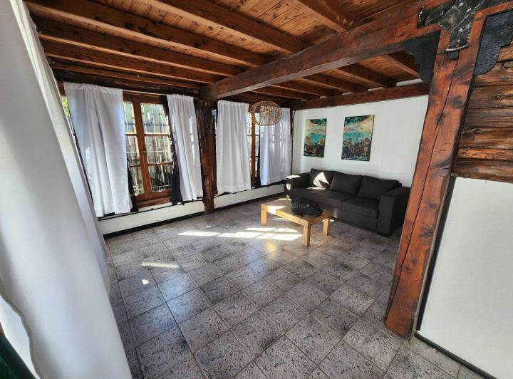 CASA ARANCIO, 5 Habitaciones en Av. Ameghino 1641 5