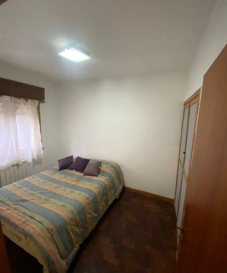 Casa en esquina -Centro de Esquel -Apta crédito 5