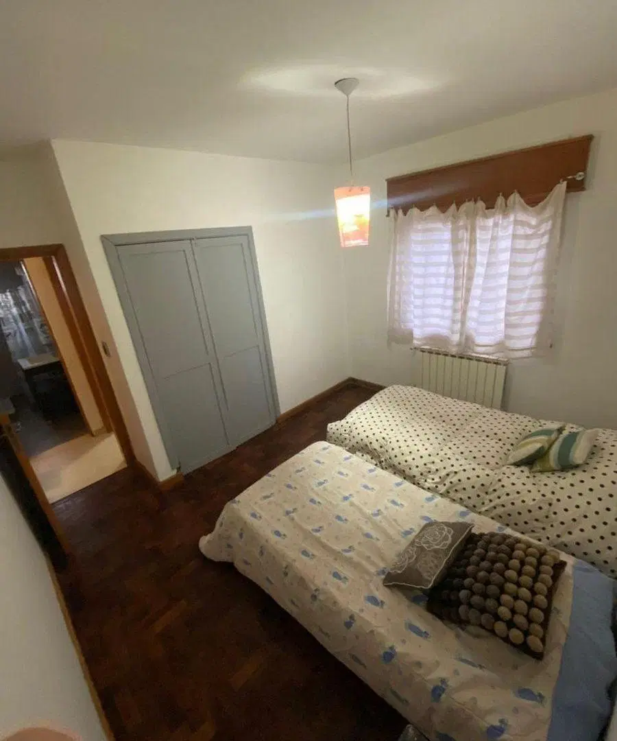 Casa en esquina -Centro de Esquel -Apta crédito 4