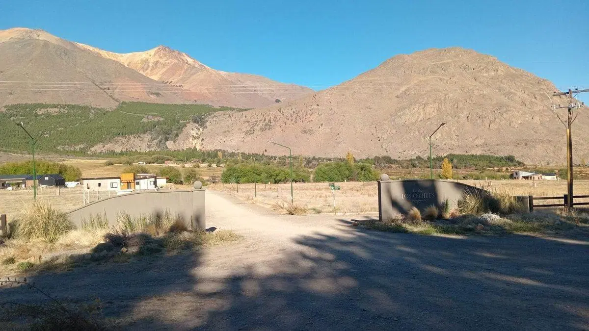 Terreno en Esquel - Barrio Los Cohiues - 3