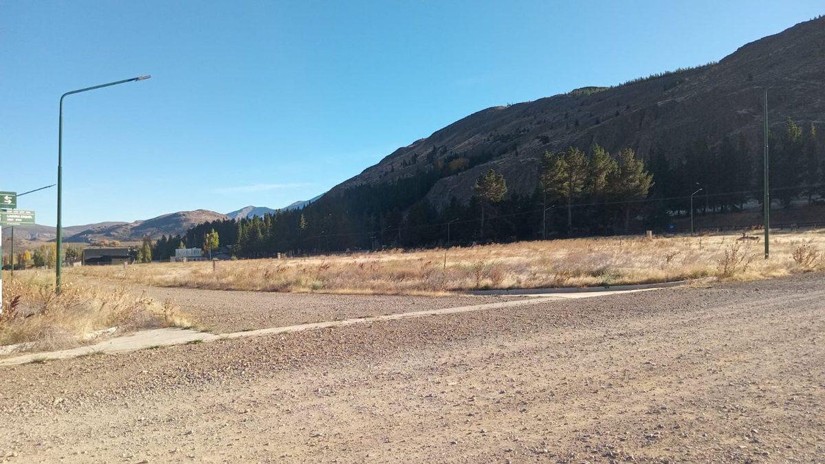 Terreno en Esquel - Barrio Los Cohiues -