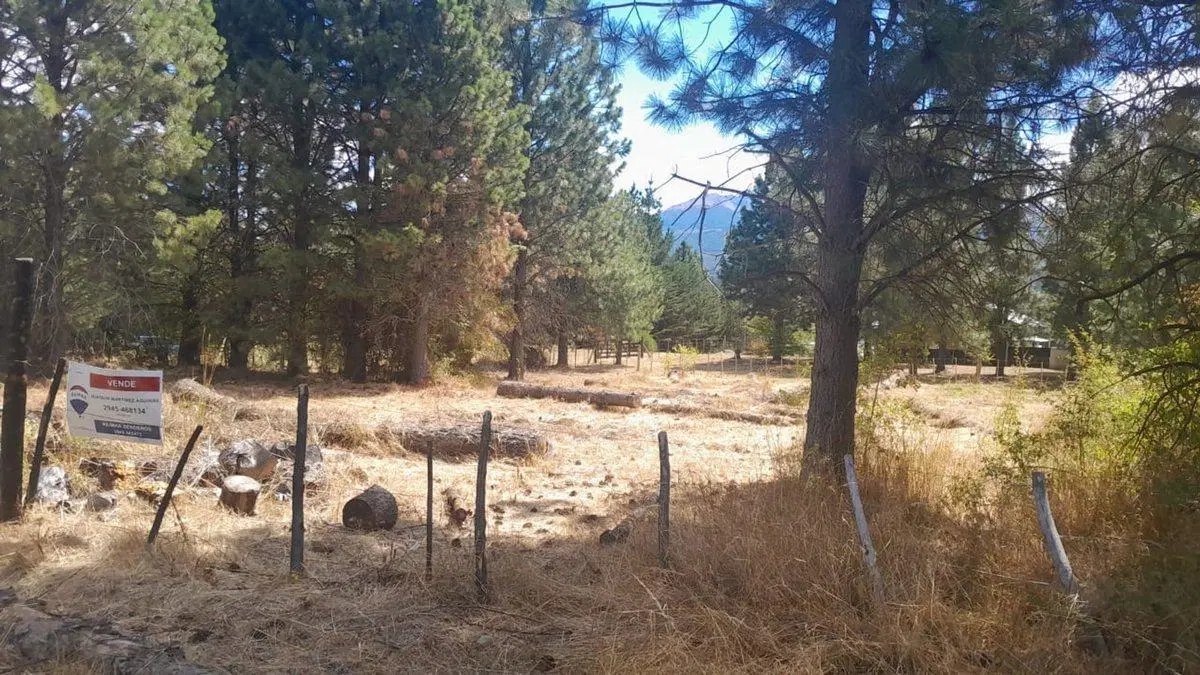 Terreno en Trevelin -  a 500mts. de Plaza Central 3