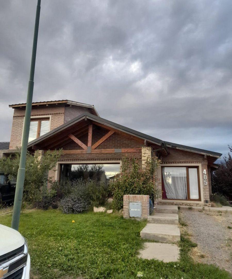 Casa en venta-Barrio Luque, Esquel