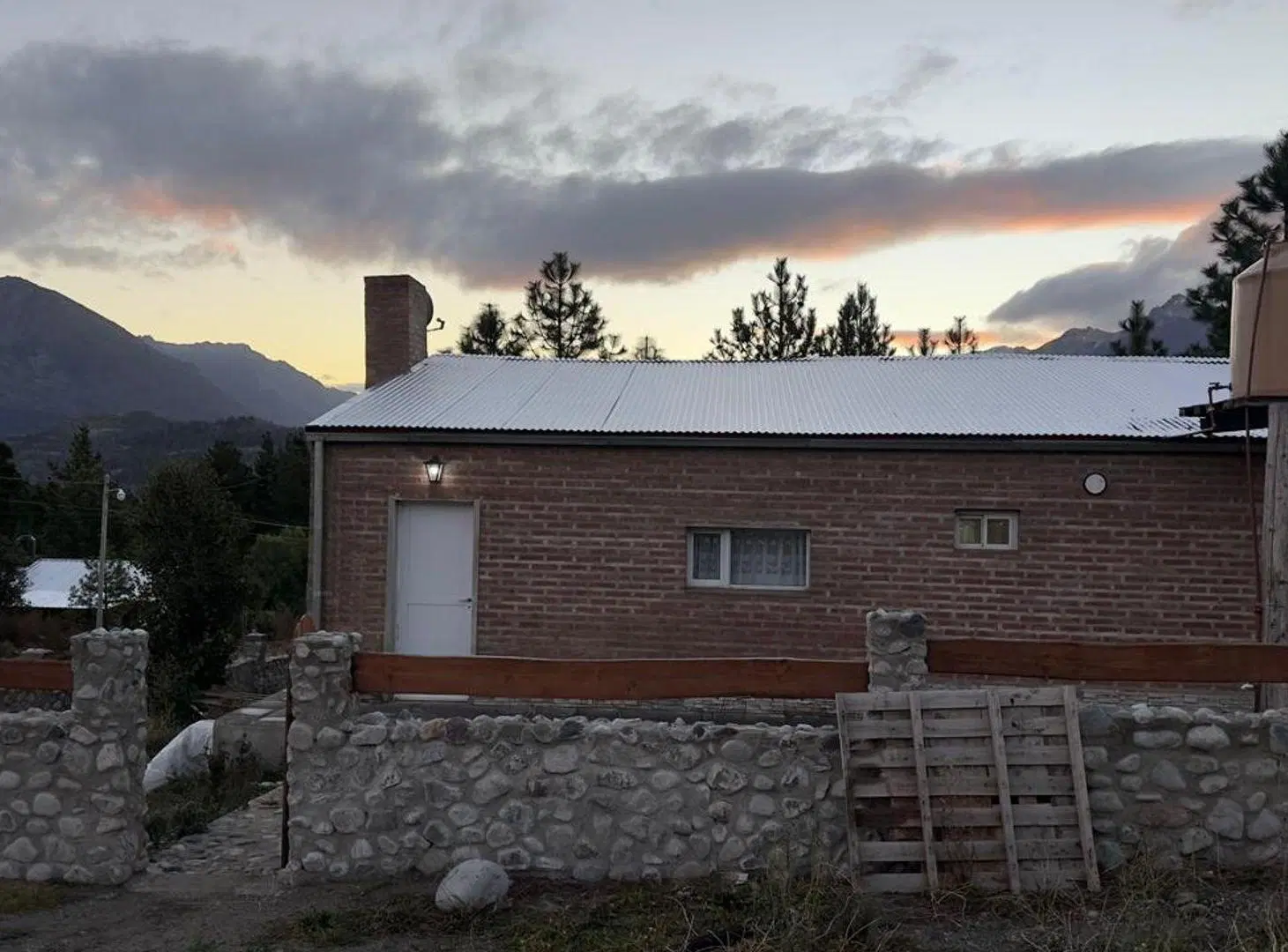 Casa con vista al Cerro Epuyén en Barrio Alto 8