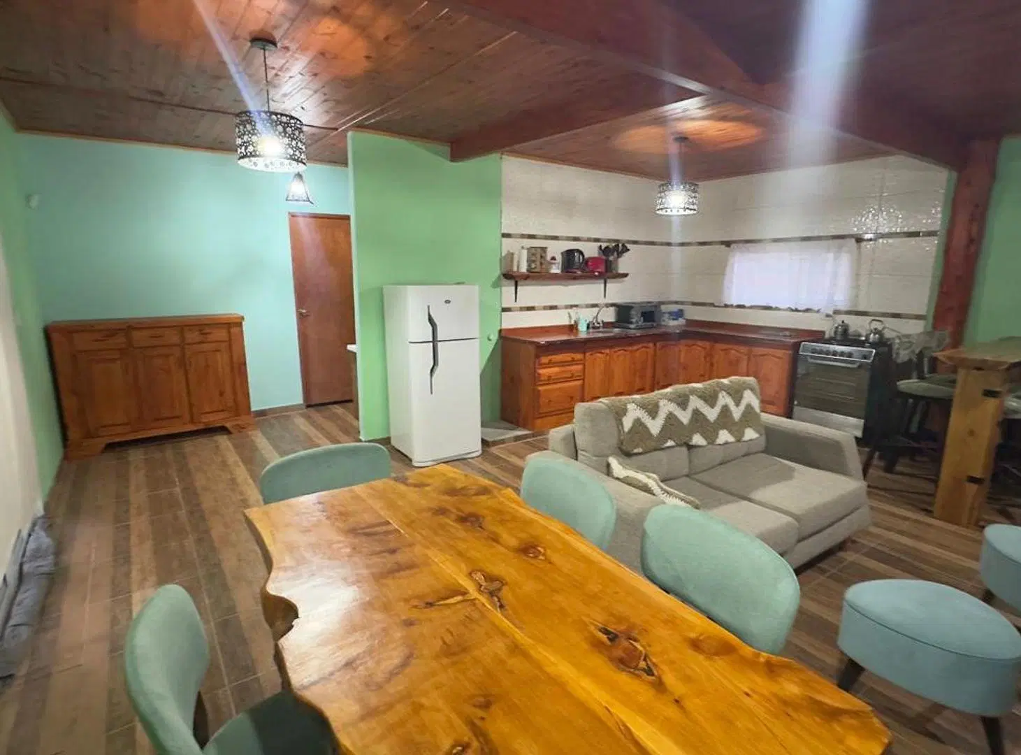 Casa con vista al Cerro Epuyén en Barrio Alto 3