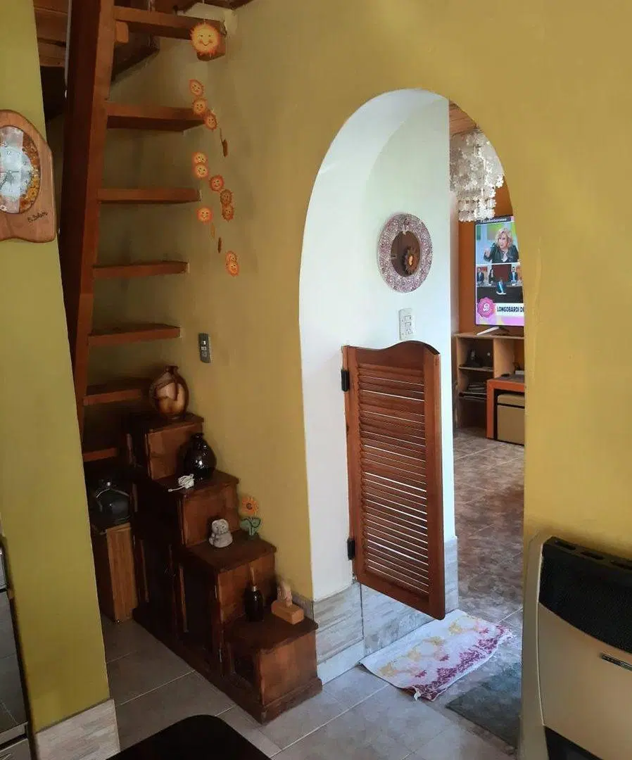 Casa de 1 dorm.  Av. Alvear -Centro Esquel 4