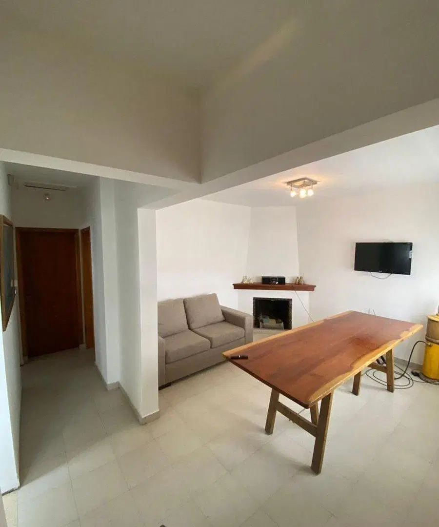 Casa en esquina -Centro de Esquel -Apta crédito 3