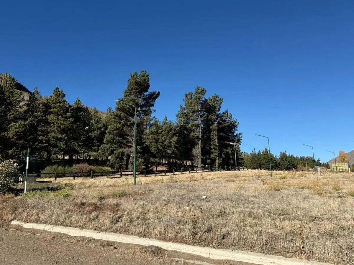 Lote  707 m² en Barrio Coihues Esquel Chubut 4