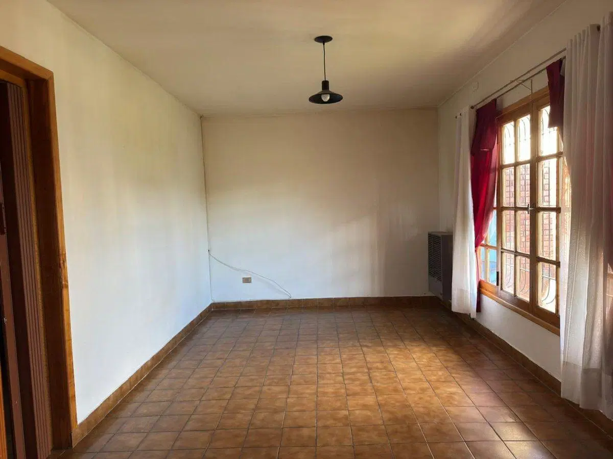 VENTA DE CASA EN ESQUEL CON PATIO - APTO CREDITO 5