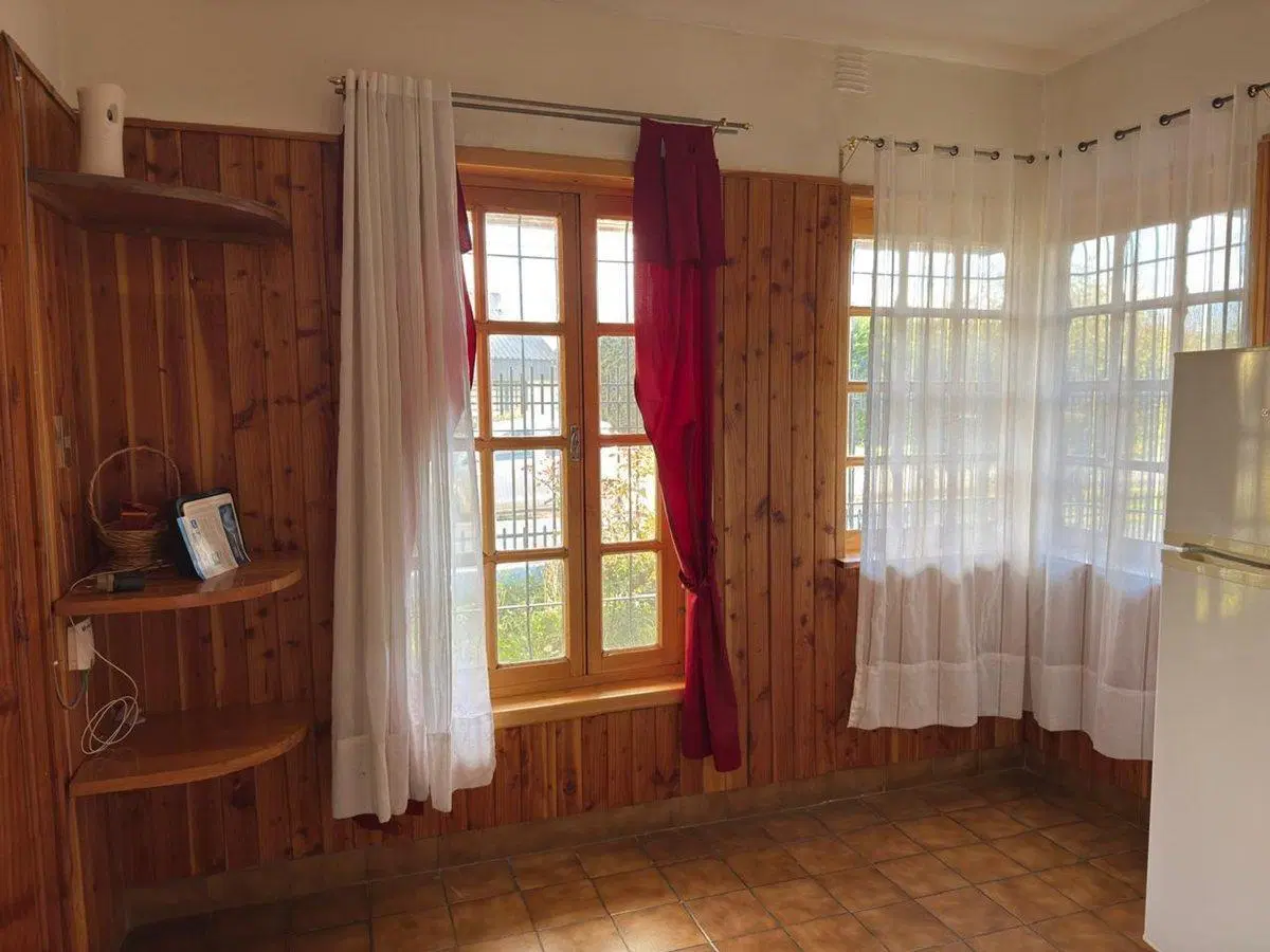 VENTA DE CASA EN ESQUEL CON PATIO - APTO CREDITO 2