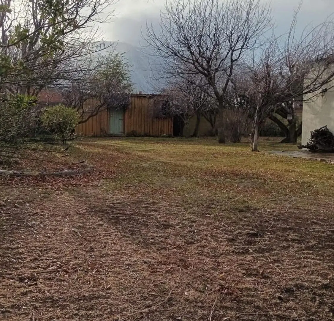Terreno en Esquel - 468 mts2 - Con Servicios. 3