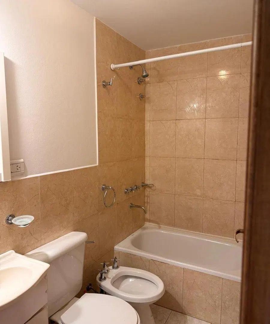 DEPARTAMENTO TIPO DUPLEX DE 3 AMBIENTES 5