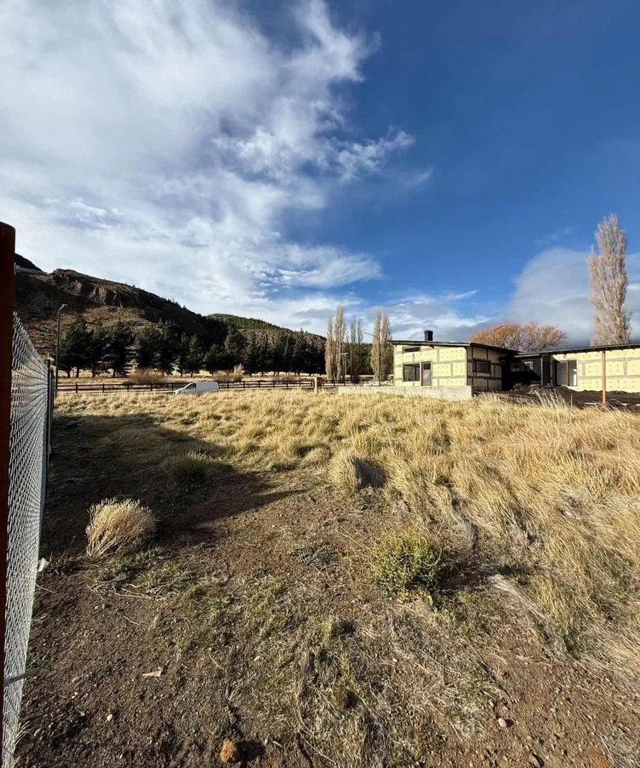 Terreno en Ingreso a Esquel - LOS COIHUES 3