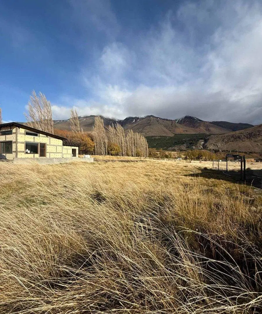 Terreno en Ingreso a Esquel - LOS COIHUES 1