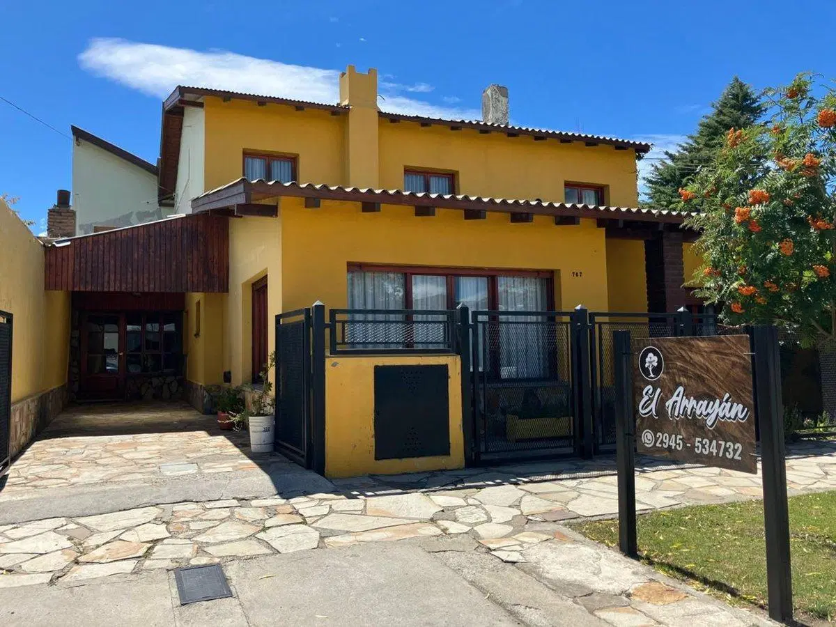 Hosteria en Esquel con 13 Habitaciones + Casa. 4