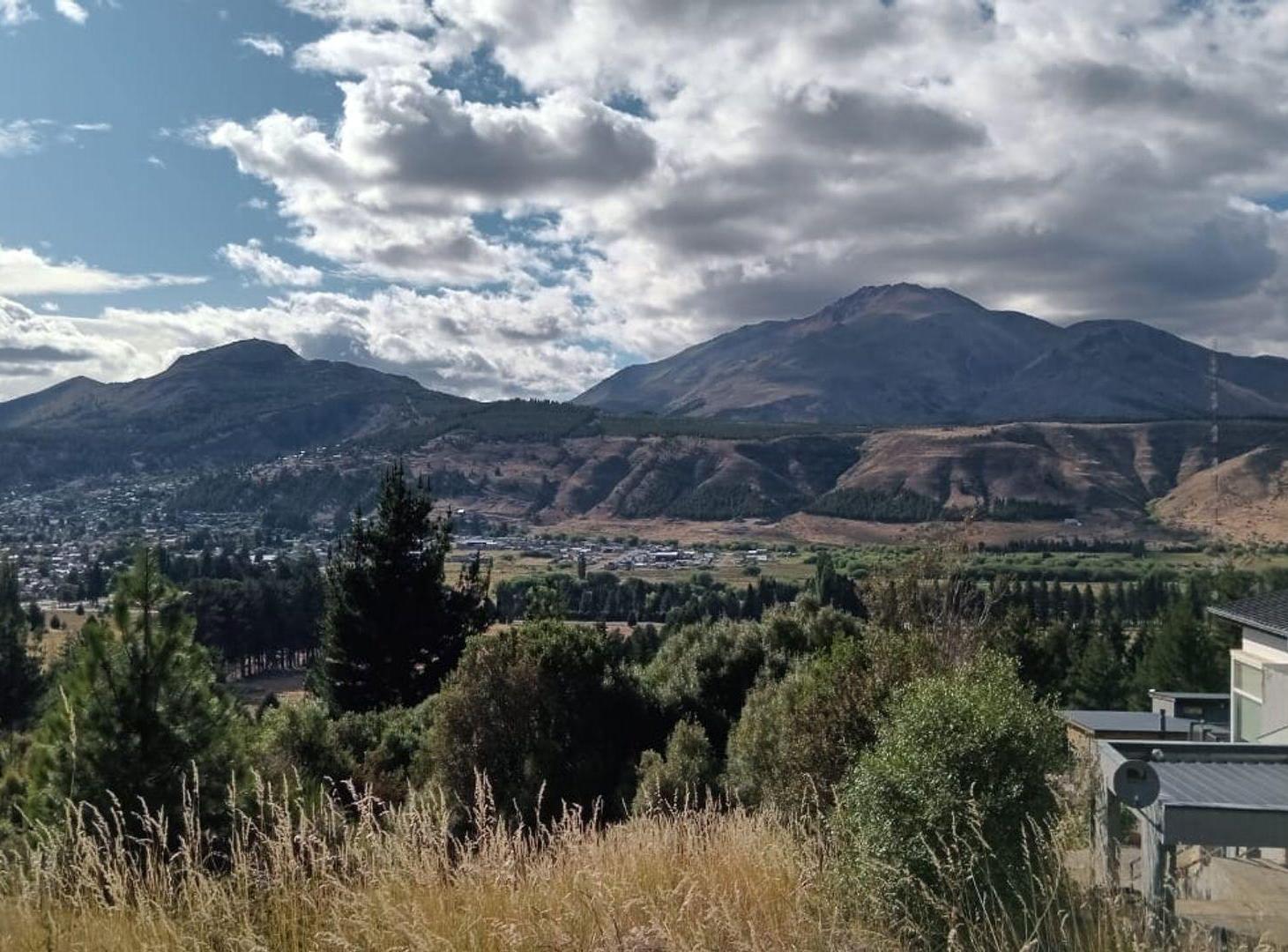 Foto de Terreno en Esquel con servicios. Villa Ayelén., imagen 1