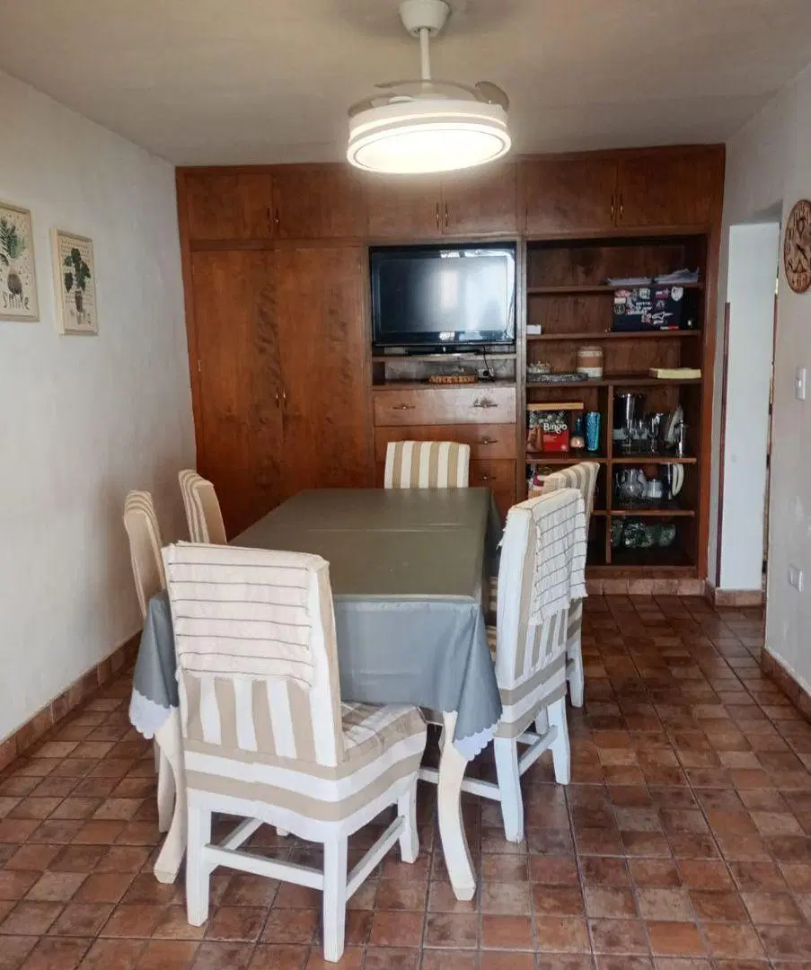 VENTA DE CASA BARRIO JARDÍN HIPODROMO, 2 PLANTAS, 3 DORMITORIOS CON ESCRITURA U$S 90.000 3