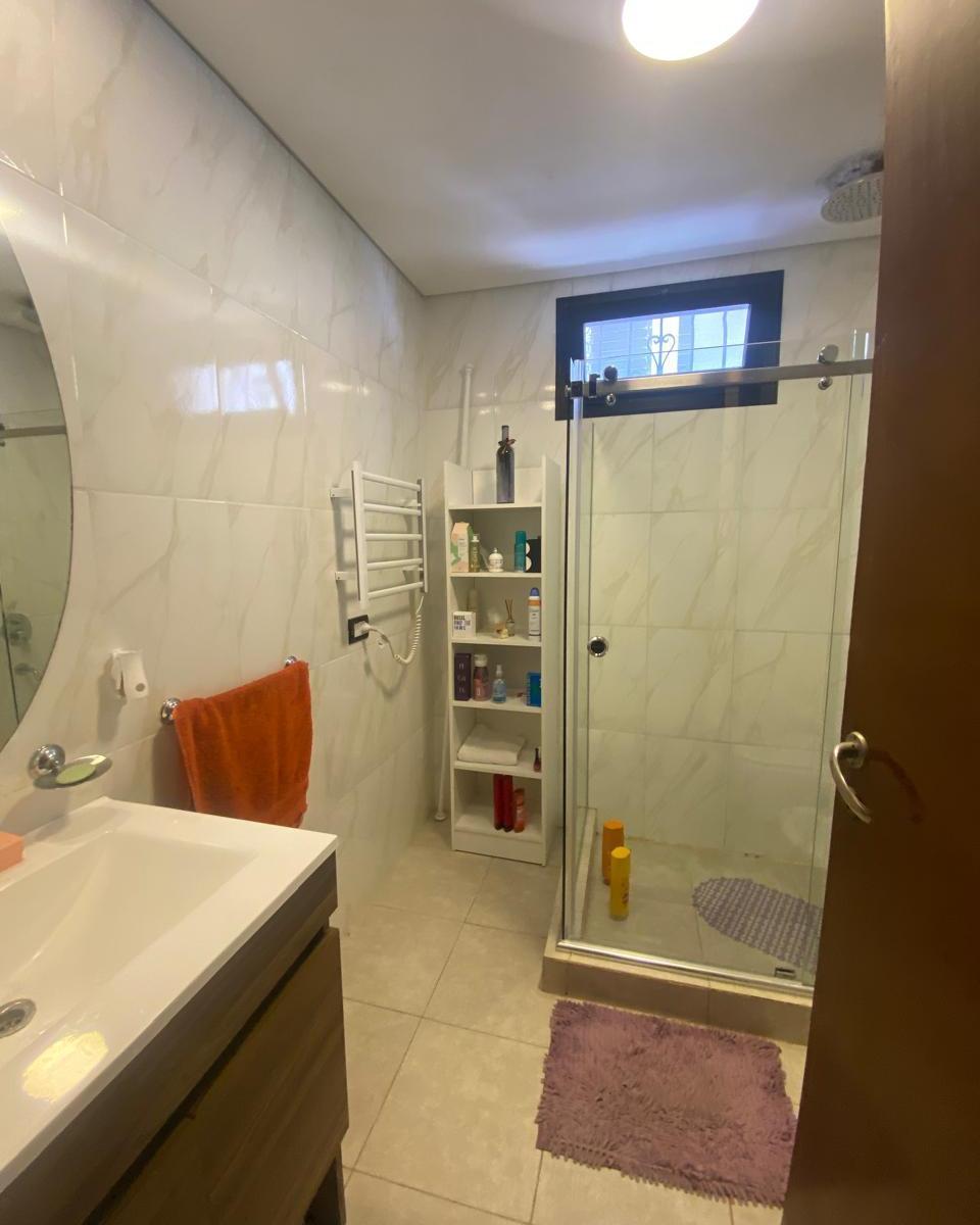 Oportunidad! Venta Casa 4 Ambientes, Excelente Ubicacion en Quilmes Oeste 3