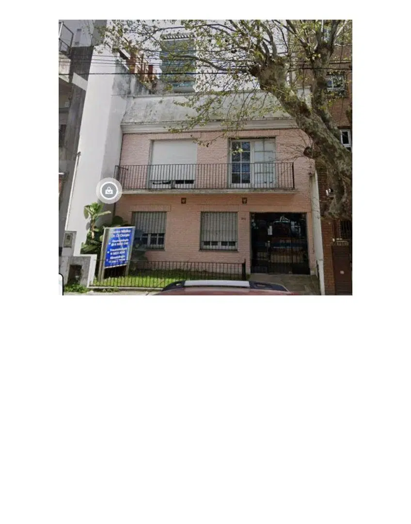 VENTA – CASA CON FUNCIONAMIENTO DE CLÍNICA/CONSULTORIOS EN CENTRO DE QUILMES 1