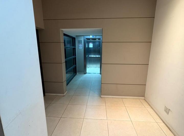 Hermoso Departamento en Edificio. 5