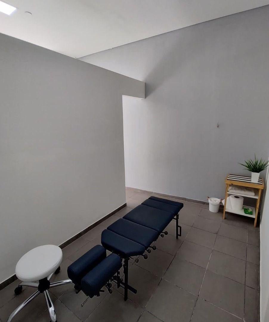 Foto de Local Comercial en Complejo Comercial en VILLA NUEVA, imagen 5