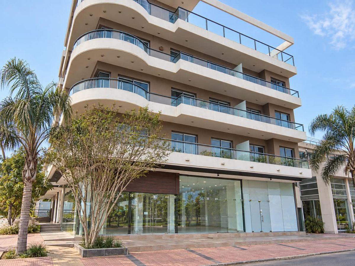 Foto de EN VENTA LOCAL COMERCIAL VILLA CARLOS PAZ, imagen 3