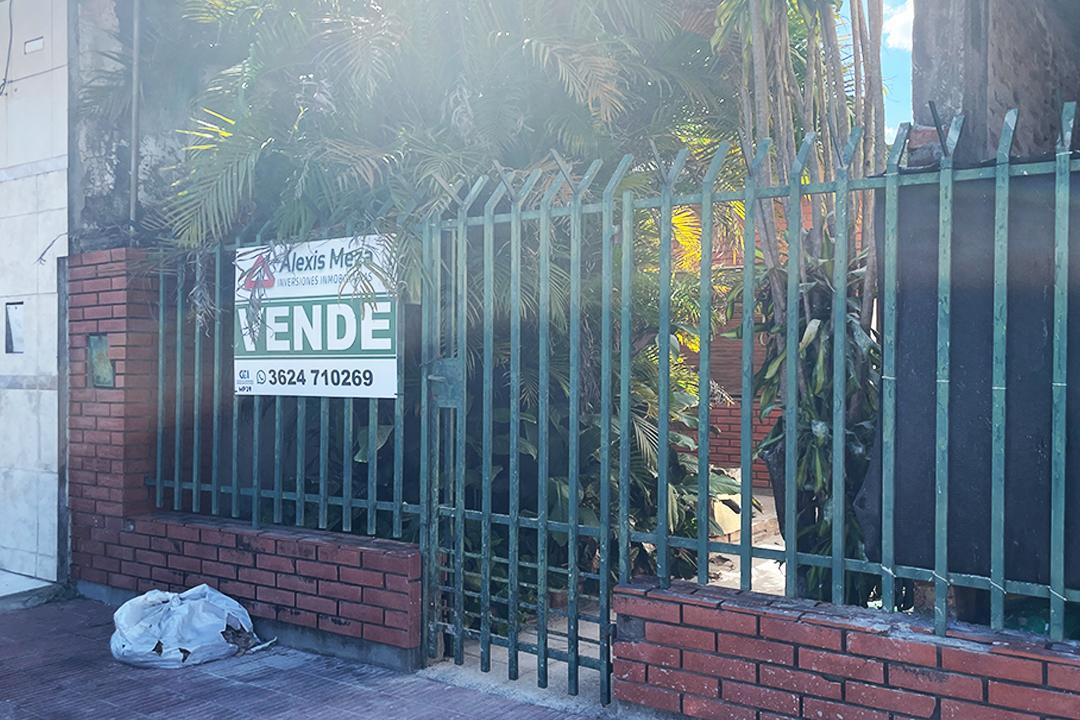 Venta | Casa tipo PH para remodelar.