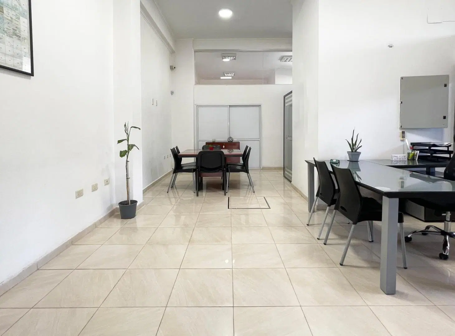 Venta | Importante Inmueble :Oficinas, Residencia y Proyecto en Altura 3