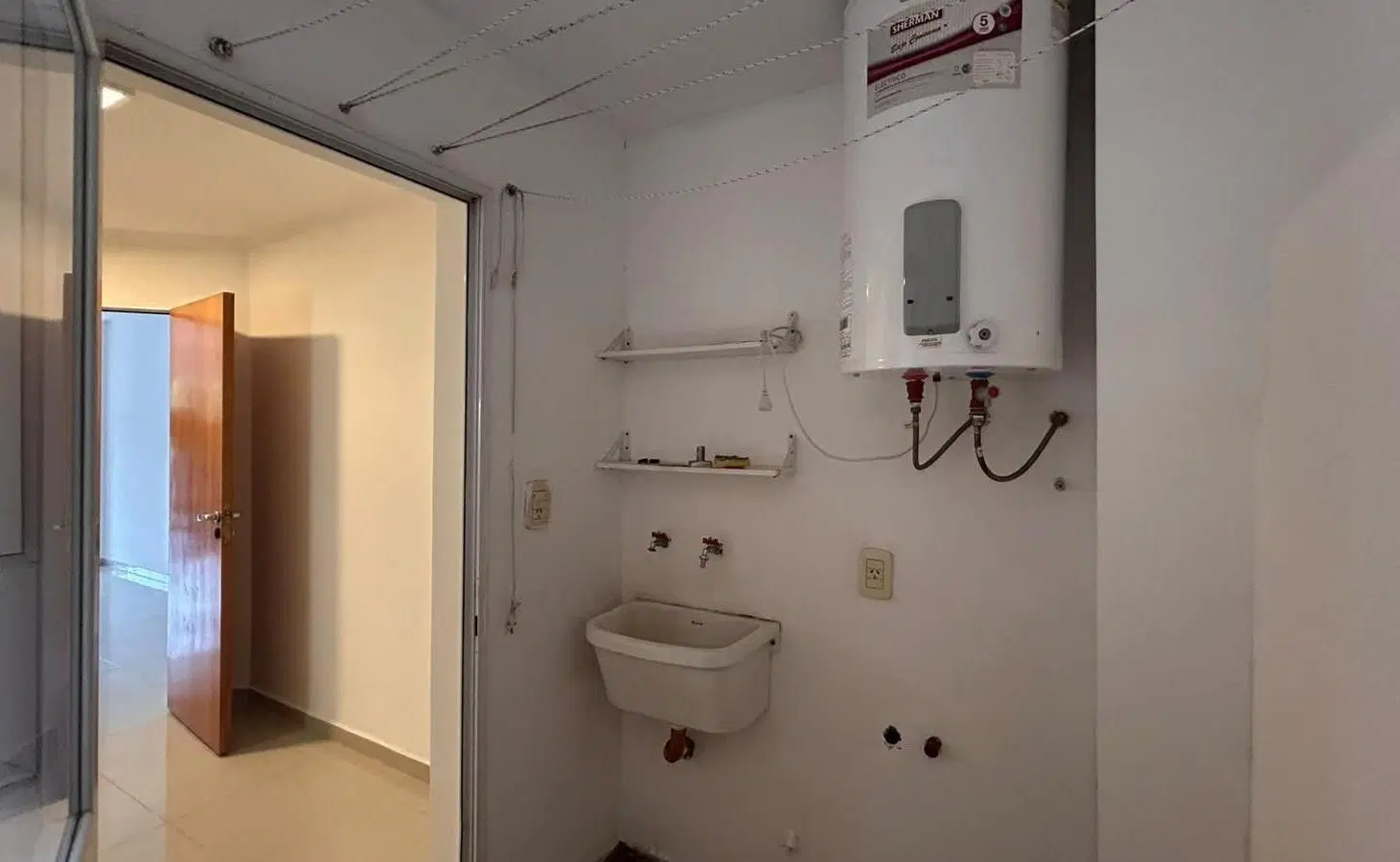 Alquiler | Departamento de 2D con cochera | Zona Centro 4