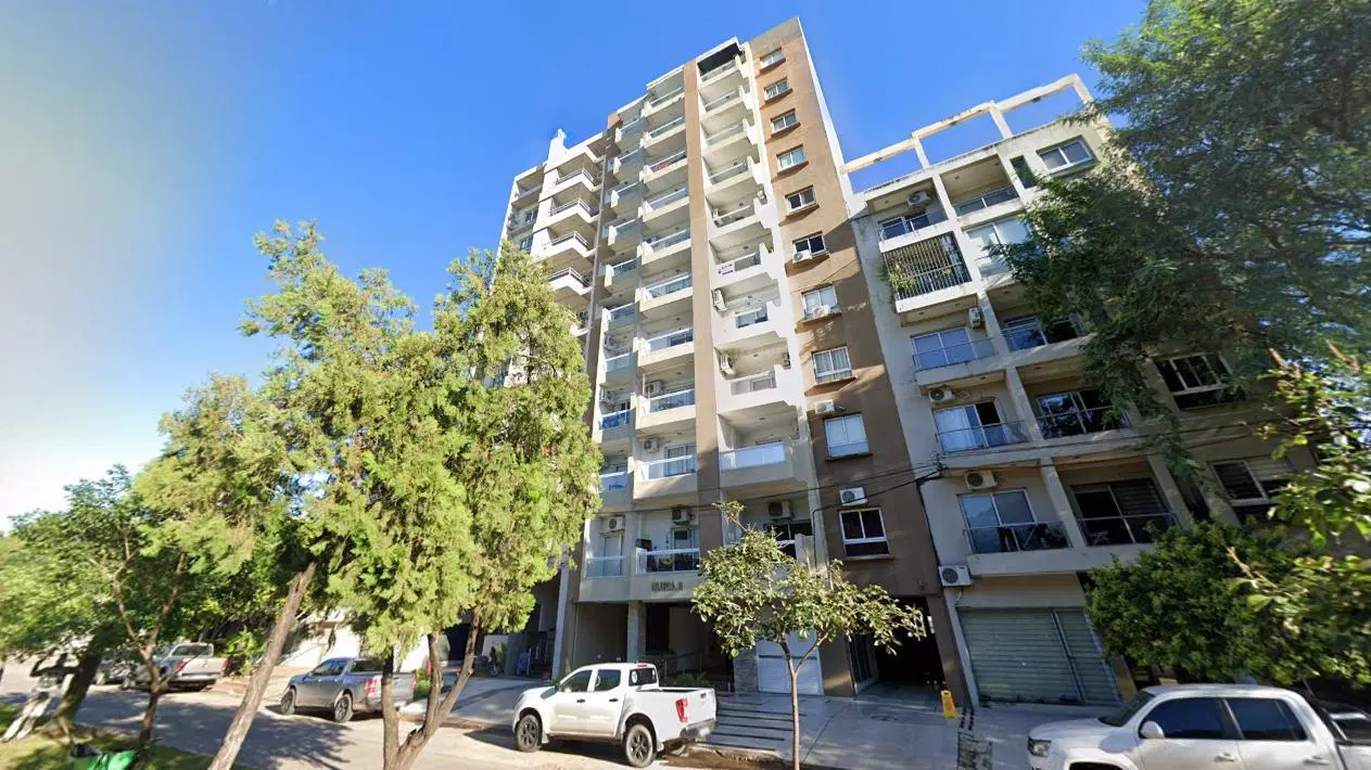 Alquiler | Departamento de 2D con cochera | Zona Centro 3