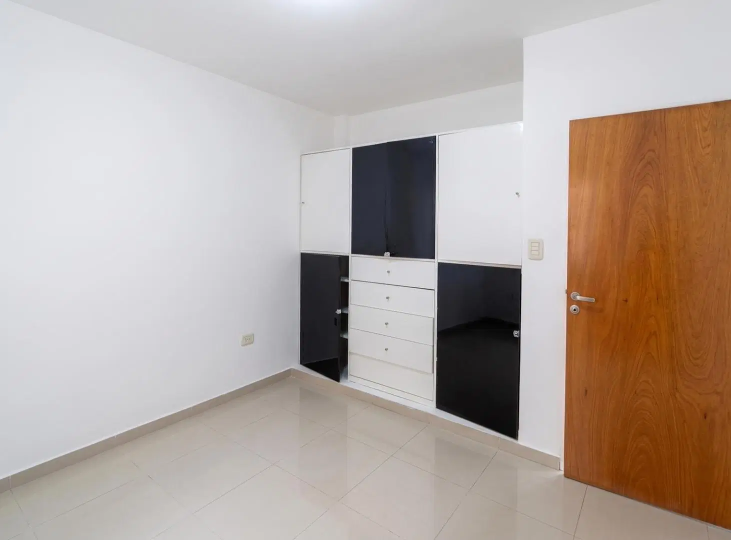 Alquiler | Departamento de 2D con cochera | Zona Centro 2