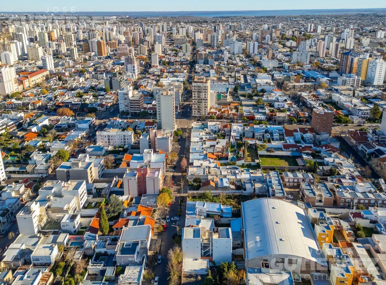 Terreno en venta ubicacion premium para desarollo en Bahia Blanca 1
