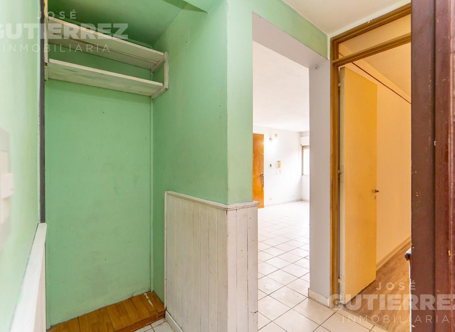 Foto de Departamento en venta de 2 habitaciones y lavadero en Barrio Rucci, imagen 3