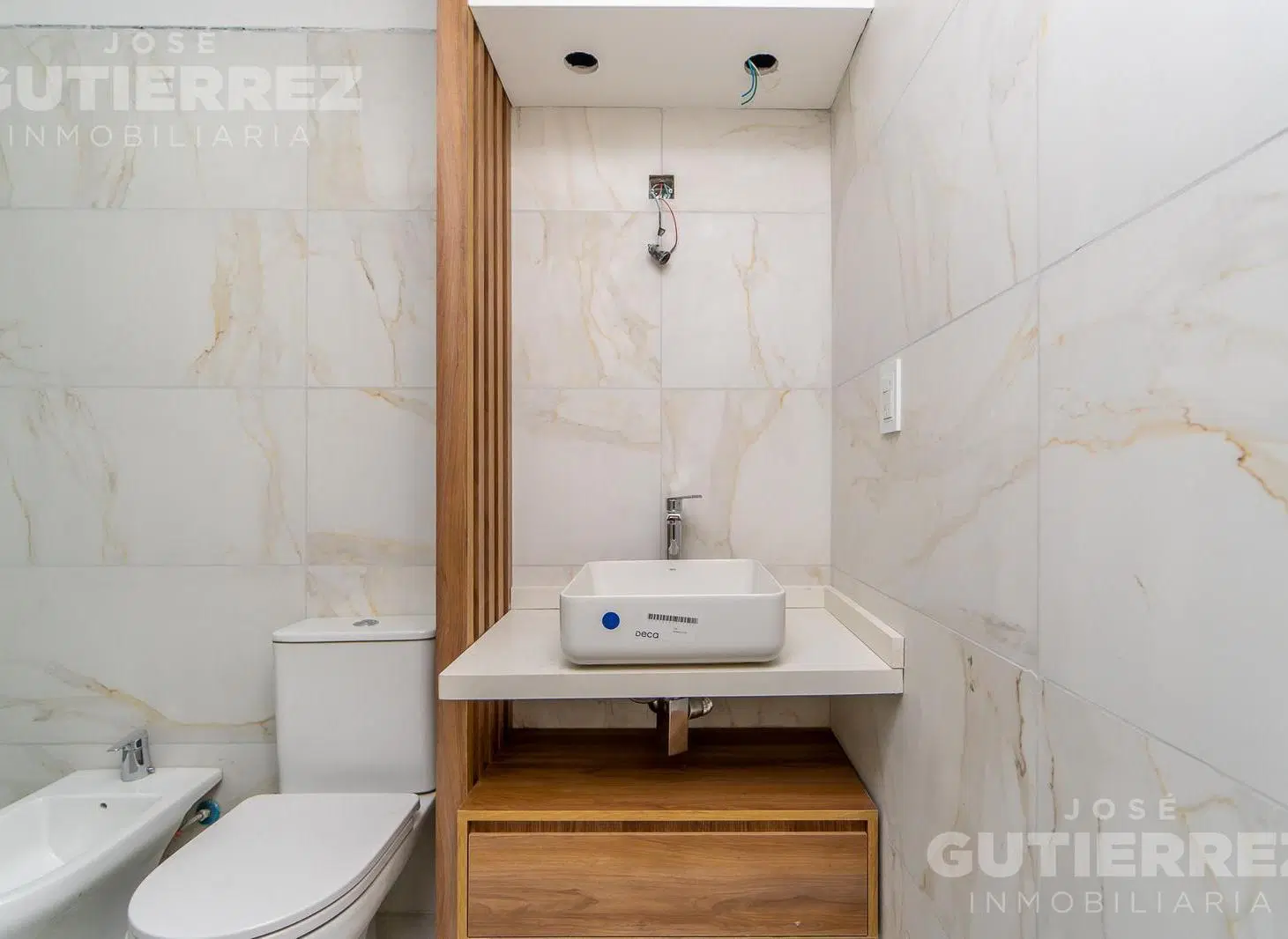 Semipiso a la venta a estrenar en Rodriguez al 300 8