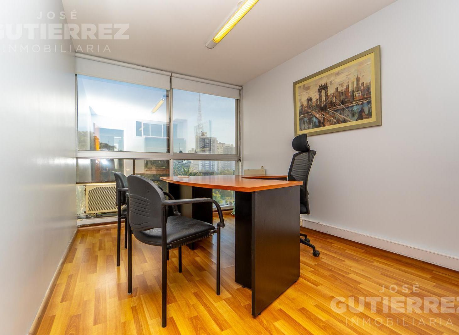 Foto de Oficinas en venta Alsina 35 vista a la plaza, imagen 4