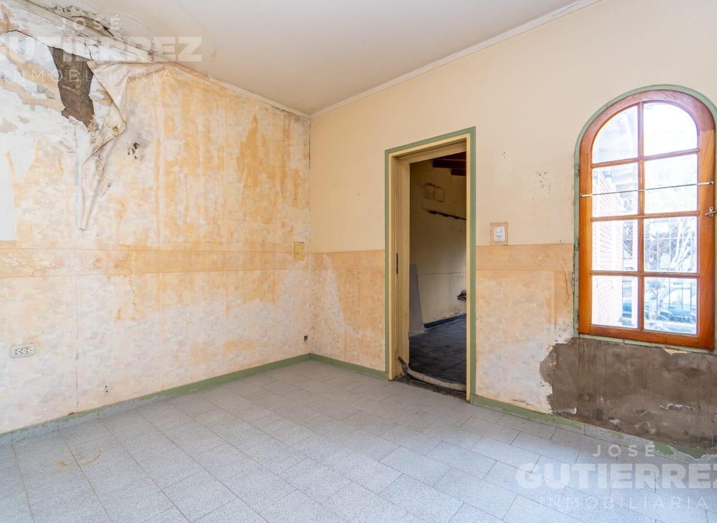 Foto de Casa de 2 habitaciones con patio de 58 mts de fondo a refaccionar, imagen 4