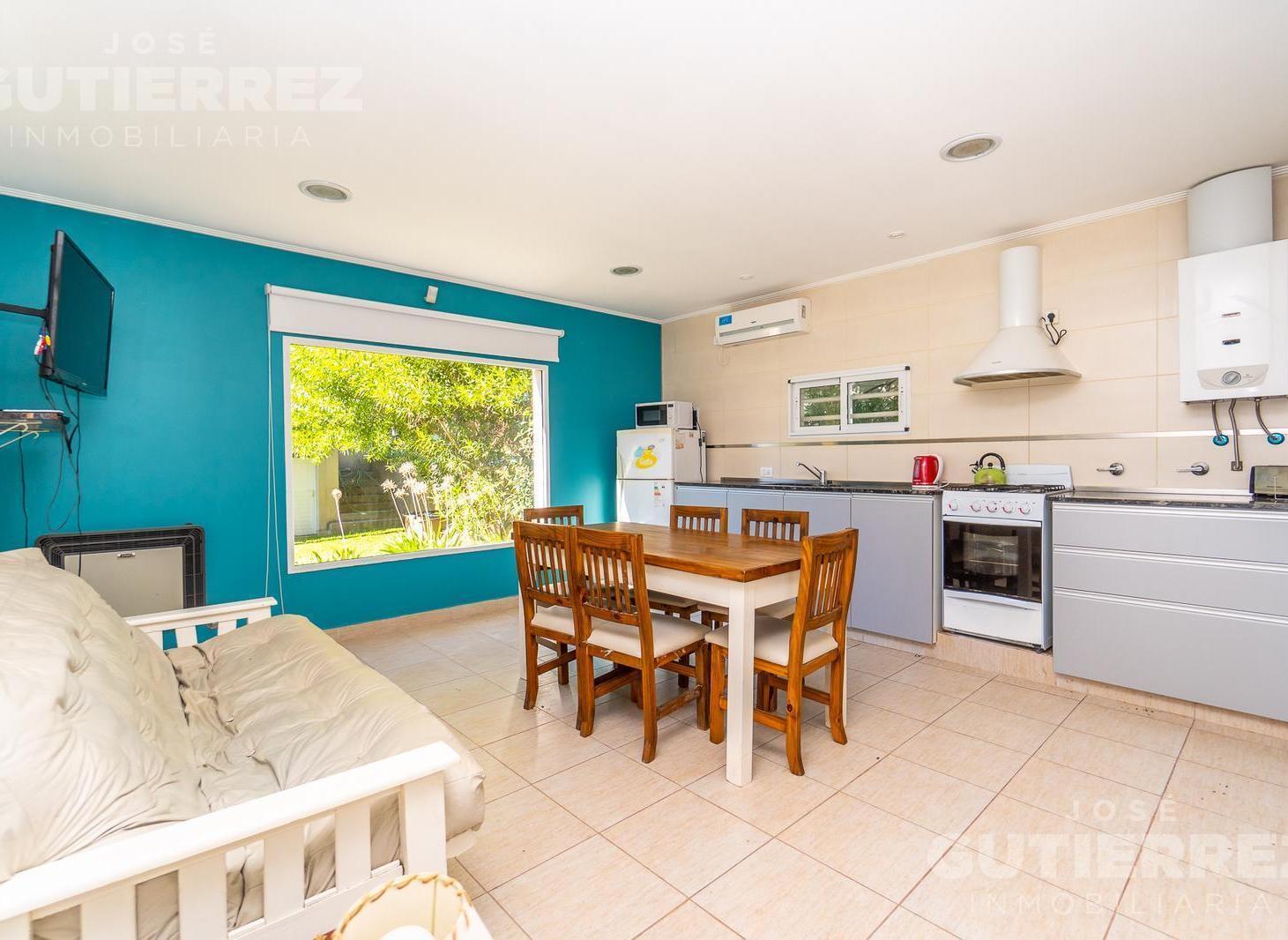 Foto de 2 Casas en venta en Monte Hermoso del Este, imagen 2