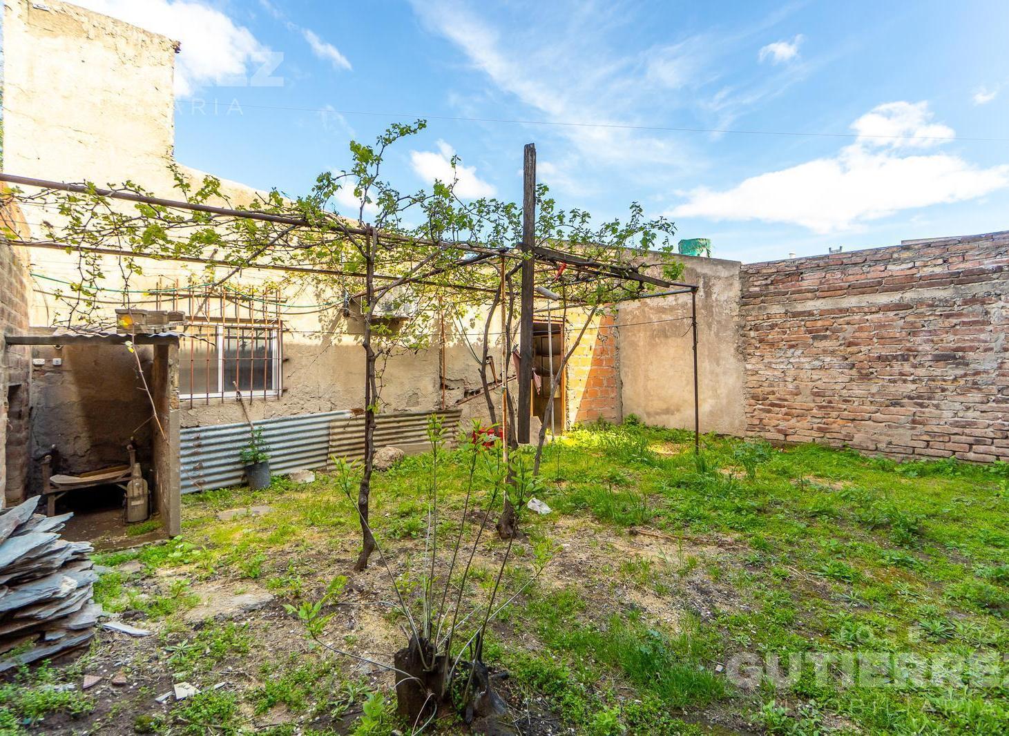 Foto de venta casa con local comercial, cochera y vivienda de dos plantas a, imagen 4