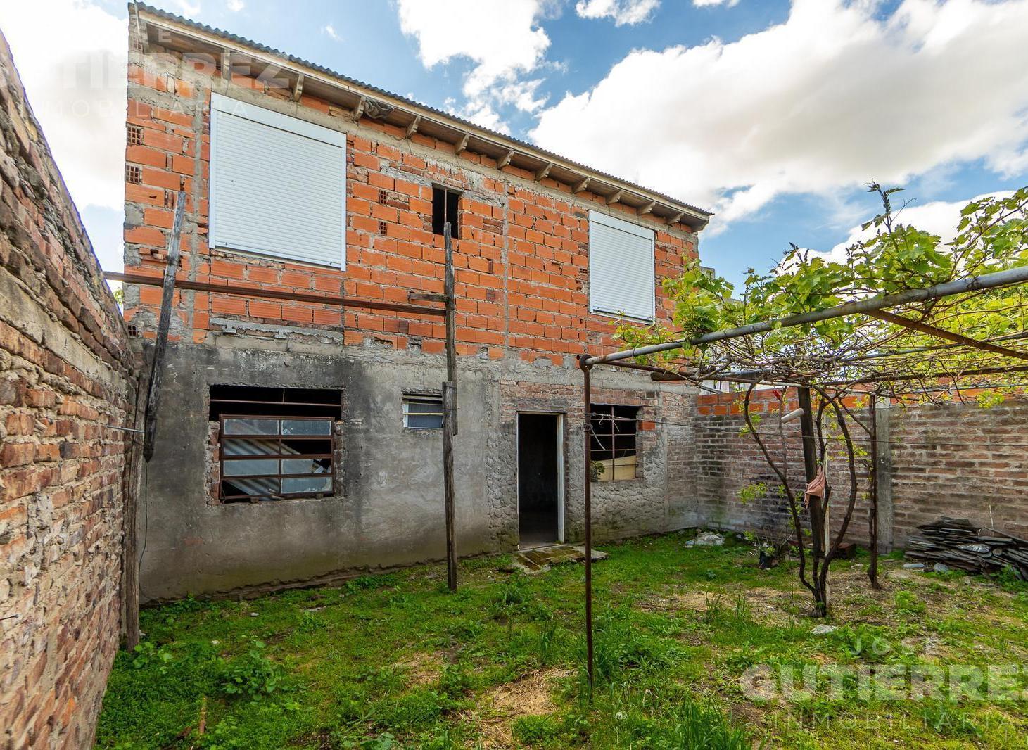 Foto de venta casa con local comercial, cochera y vivienda de dos plantas a, imagen 2