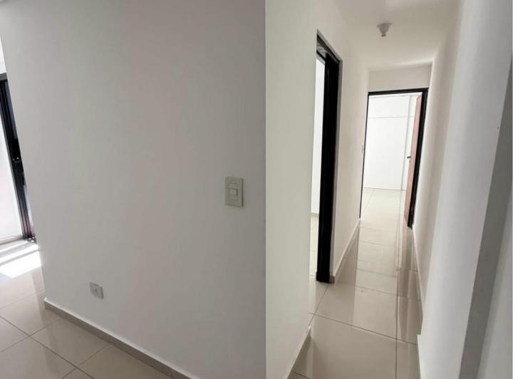 ALQUILO DEPTO 2 DORM /NUEVO, CÉNTRICO/ A UNA CUADRA DE JEFATURA! 4