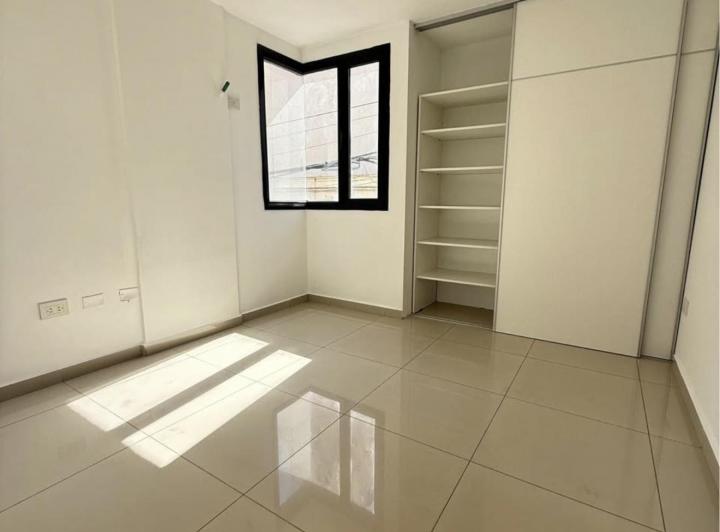 ALQUILO DEPTO 2 DORM /NUEVO, CÉNTRICO/ A UNA CUADRA DE JEFATURA! 3