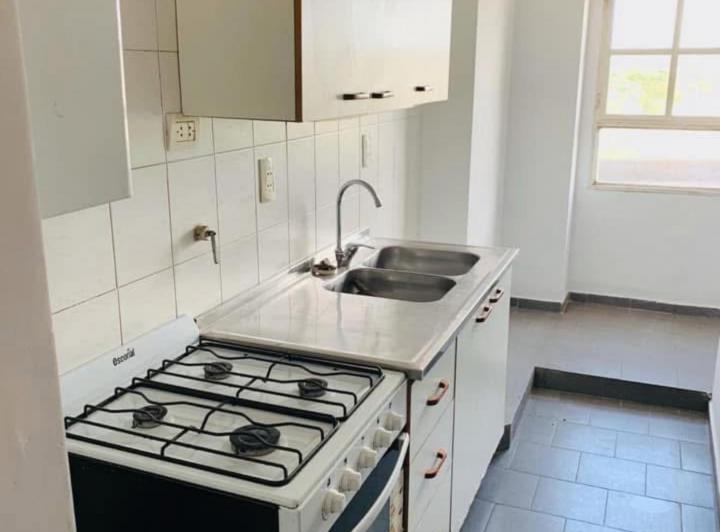 Alquilo depto de 3 dorm/ Muy Amplio/ Espectacular oportunidad. 1