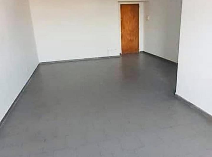 Alquilo depto de 3 dorm/ Muy Amplio/ Espectacular oportunidad. 2