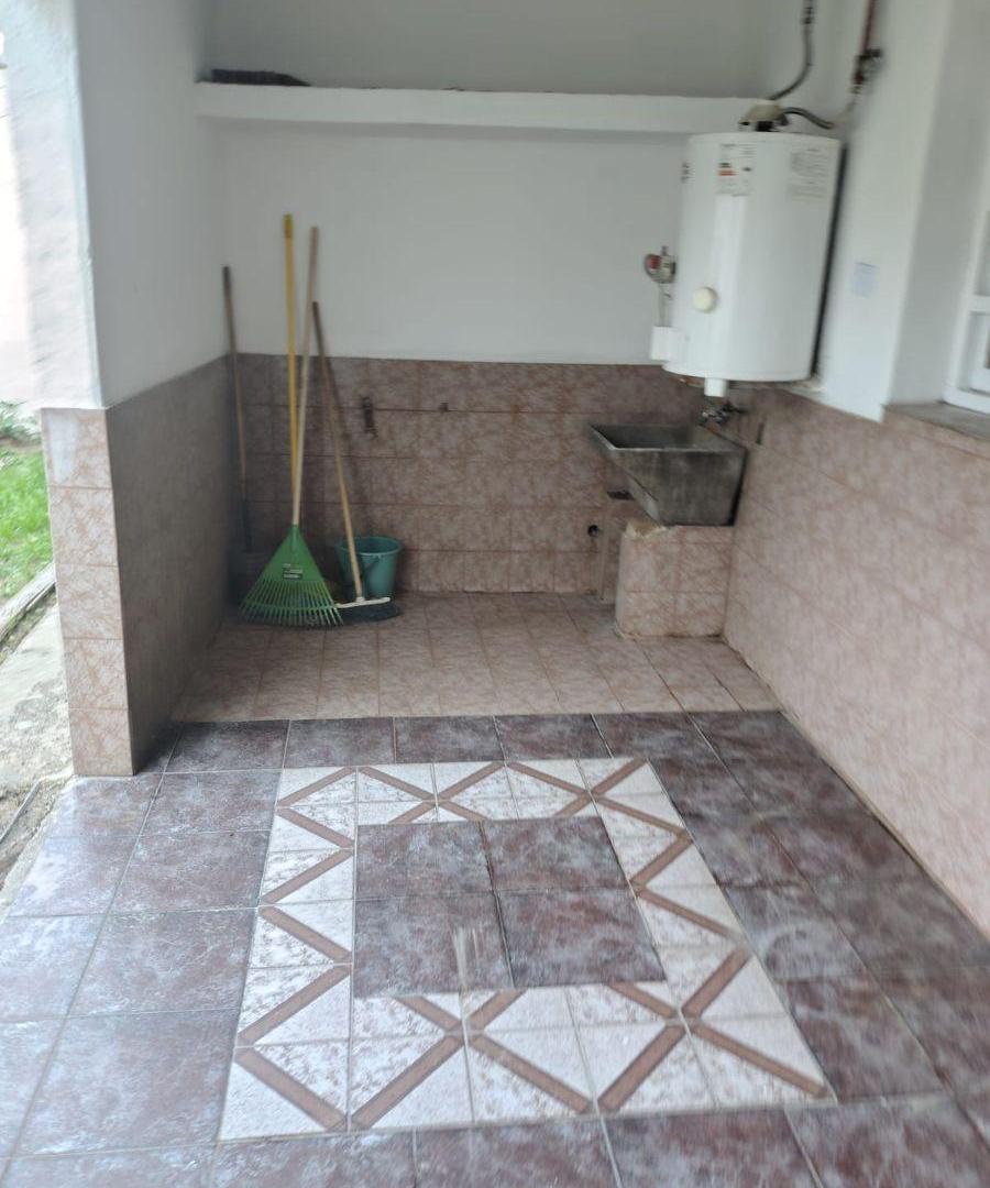 Foto de ALQUILO MARAVILLOSA CASA DE TRES DORMITORIOS C/COCHERA B° VILLA CLARET, imagen 1