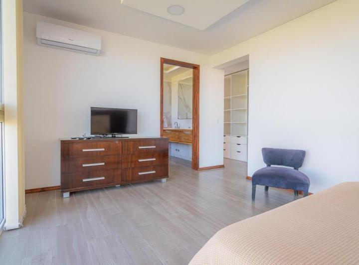 Casa en Venta Al Golf Haras Santa María, Escobar. 2