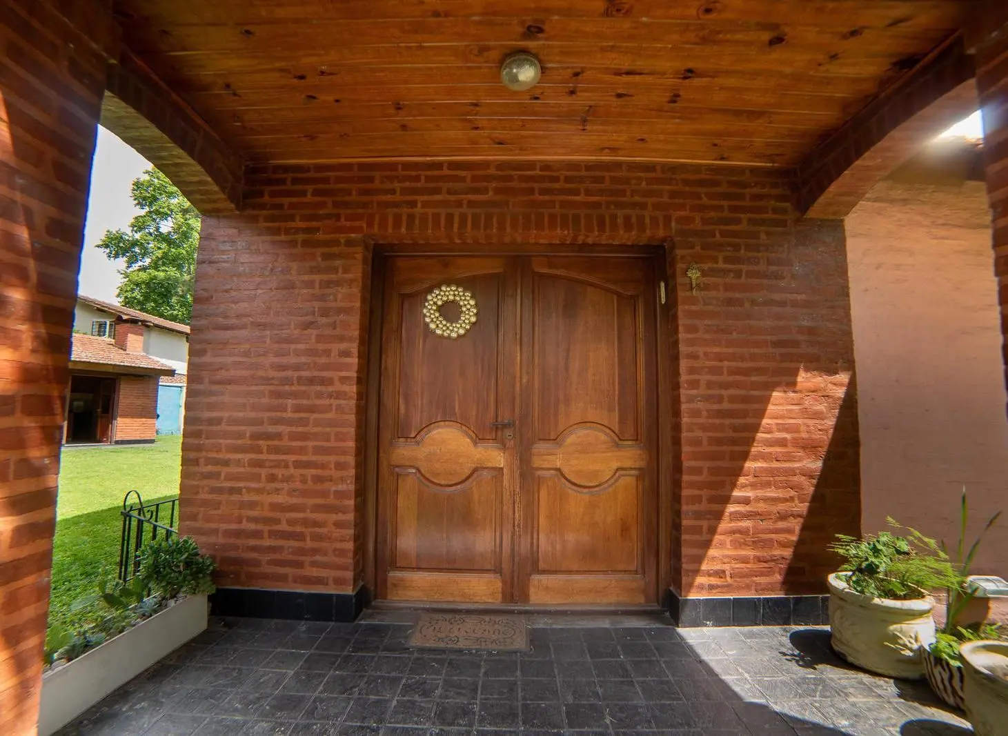 VENTA-CASA  350MTS ING. MASCHWITZ 5