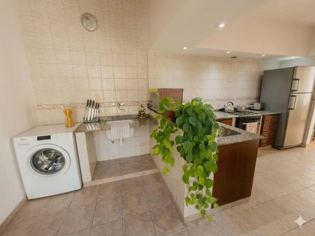 VENTA DE EXCLUSIVO PH en Barrio River  con posible extension 5