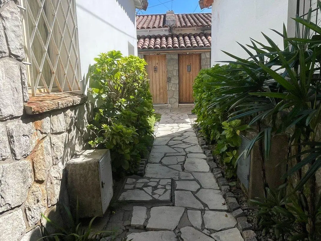 VENTA DE EXCLUSIVO PH en Barrio River  con posible extension 8
