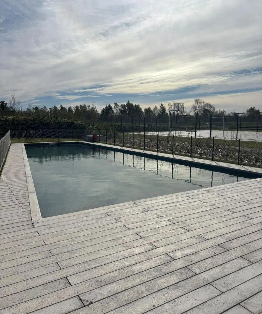 Terreno en Puertos del Lago, barrio Amarras - Escobar. 8