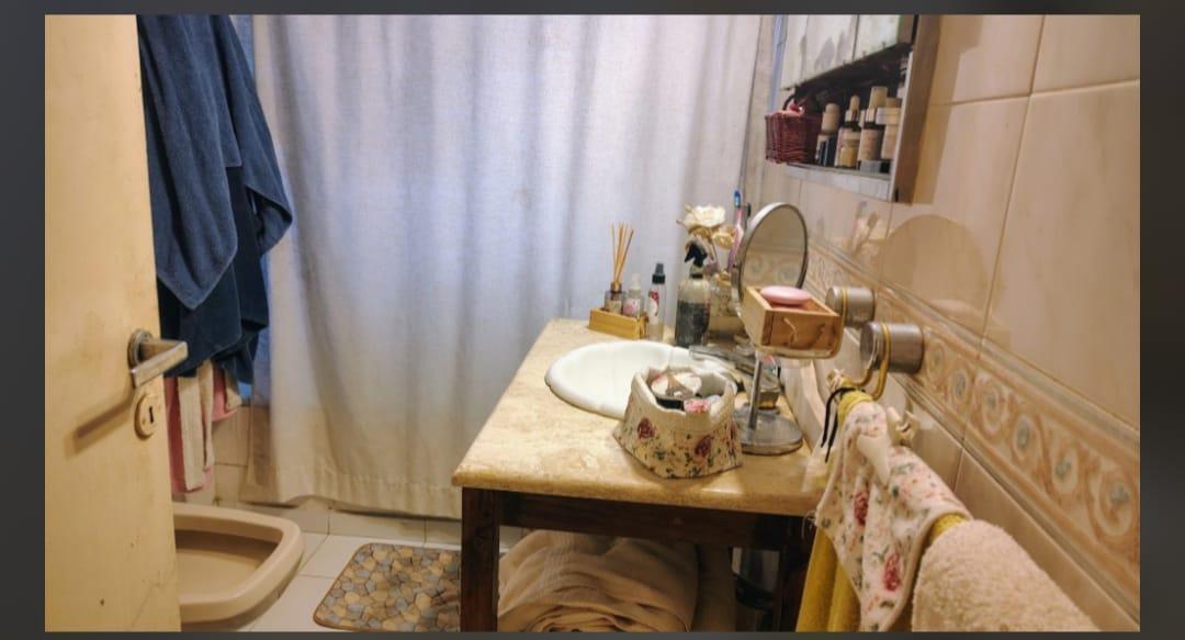 Foto de DEPARTAMENTO 4 AMBIENTES CON TERRAZA PROPIA Y AMPLIO ESPACIO, imagen 4